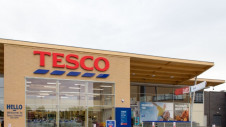 Tesco has already set goals to remove non-recyclable plastics from its own-brand lines by the end of 2019, and to halve own-brand packaging by weight against a 2007 baseline by 2025. Image: Tesco